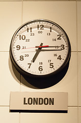 Image showing Timezone clocks showing different time