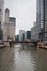 Image showing chicago skyline and streets