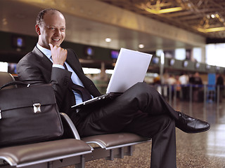 Image showing businessman and airport