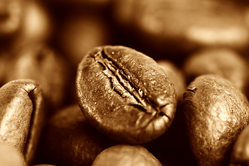 Image showing Fragrant fried coffee beans 