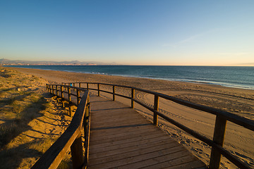 Image showing Down to the beach