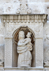 Image showing Madonna with Child