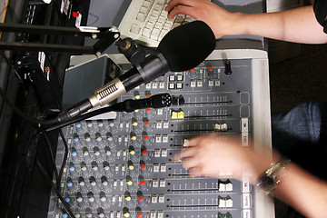 Image showing Fast Mixing