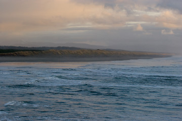 Image showing Pacific Ocean, Near Sunset
