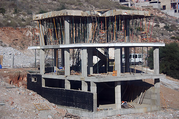 Image showing house under construction