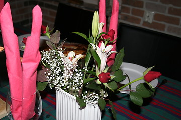 Image showing Beautiful table bouquet