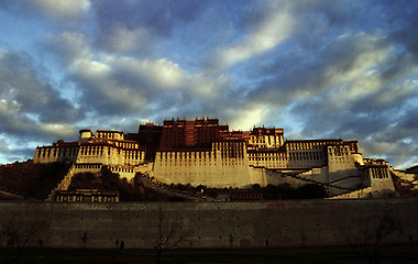 Image showing Potala Palace in the sky