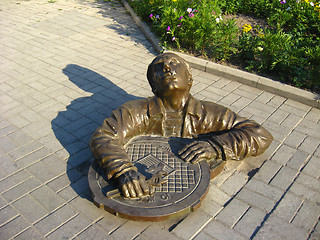 Image showing Monument to the sanitary technician on road