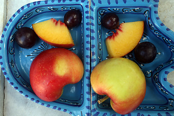 Image showing Fruit plate
