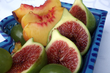 Image showing Figs and Peach