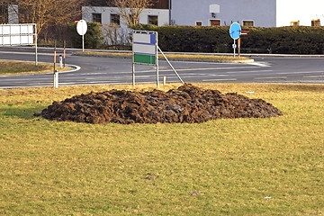 Image showing compost near intersection