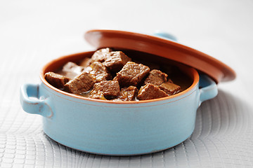 Image showing goulash with beef and beer