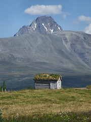 Image showing Mountain cabin in Scandinavia