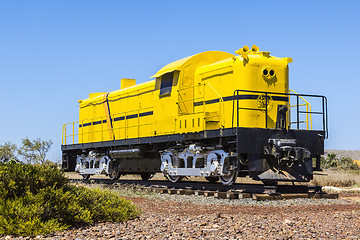 Image showing yellow train