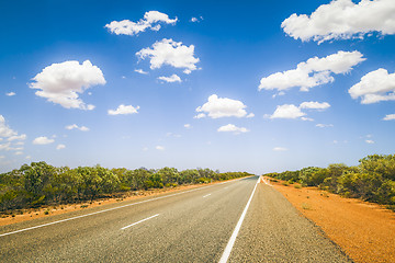 Image showing street to horizon