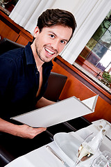 Image showing man and woman in restaurant for dinner