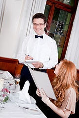 Image showing man and woman in restaurant for dinner