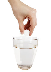 Image showing Effervescence tablet and a glass of water