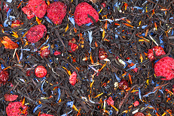 Image showing black tea with raspberry