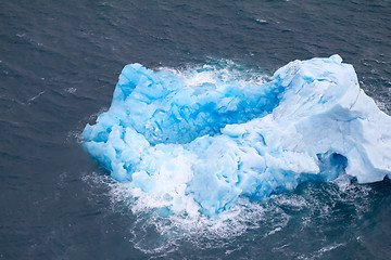 Image showing Small blue iceberg