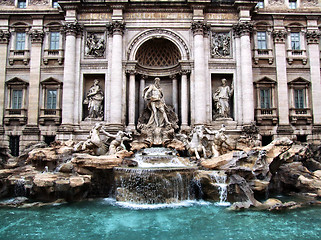 Image showing Fontanna di Trevi (Trevi Fountain)