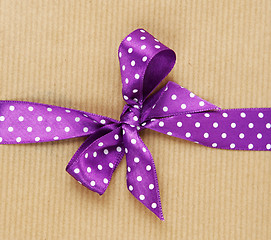 Image showing Purple ribbon