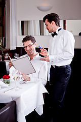 Image showing man and woman in restaurant for dinner