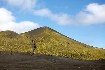 Image showing Green mountain