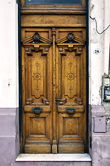 Image showing brown old door in  argentina