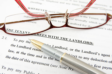 Image showing tenant agreement with the landlord