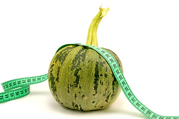 Image showing zucchini with measuring tape