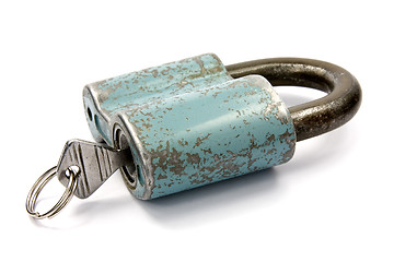 Image showing blue padlock with key