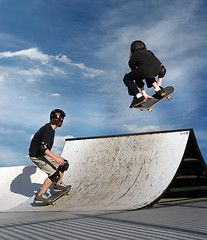 Image showing Kids skateboarding