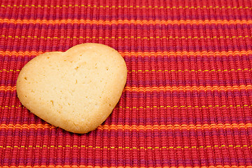 Image showing heart shaped cookie 