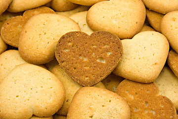 Image showing heart shaped brown cookies