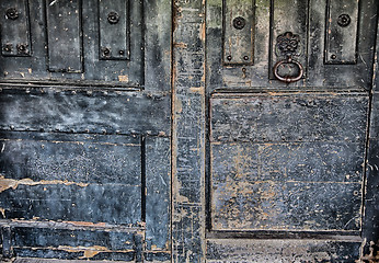 Image showing Worn entrance Paris