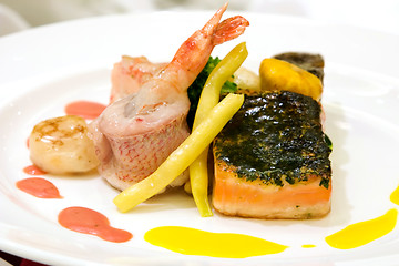 Image showing Steamed Red Snapper with Shrimps