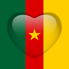 Image showing Cameroon Flag Heart Glossy Button