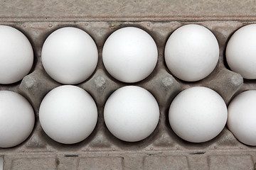 Image showing eggs in pack