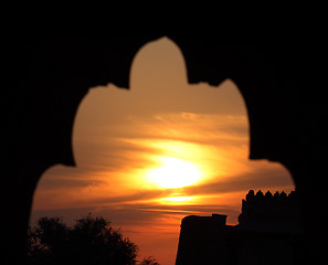 Image showing sunset in india arch silhouette