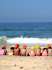 Image showing Children on the beach