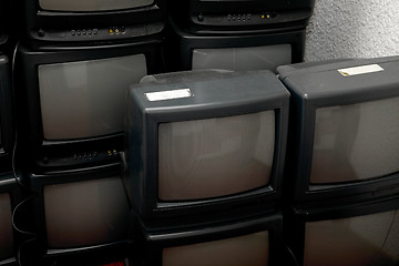 Image showing TV sets