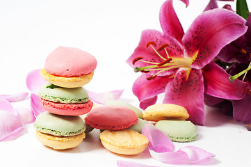 Image showing Rose petals and macaron cookies