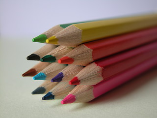 Image showing crayons