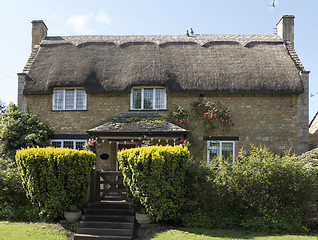 Image showing Chipping Camden villa