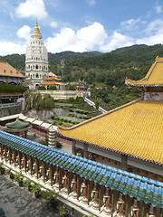 Image showing The Lek Kok Si temple