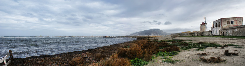 Image showing Panorma whit old windmill and sea at Trapani- Sicily