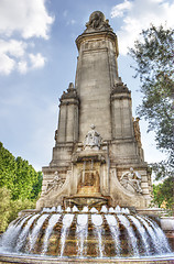 Image showing Monument with fountain at plaza de espana-madrid