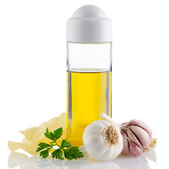 Image showing Garlic and olive oil