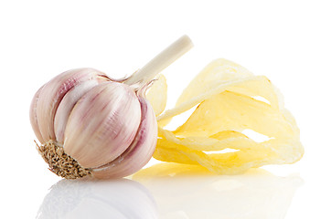 Image showing Potato chips and garlic